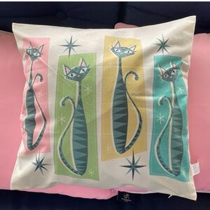 Retro Cat Print Throw Pillow Cover